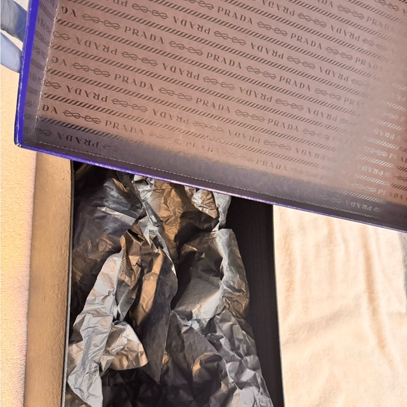 Authentic Prada slides - Picture 12 of 13